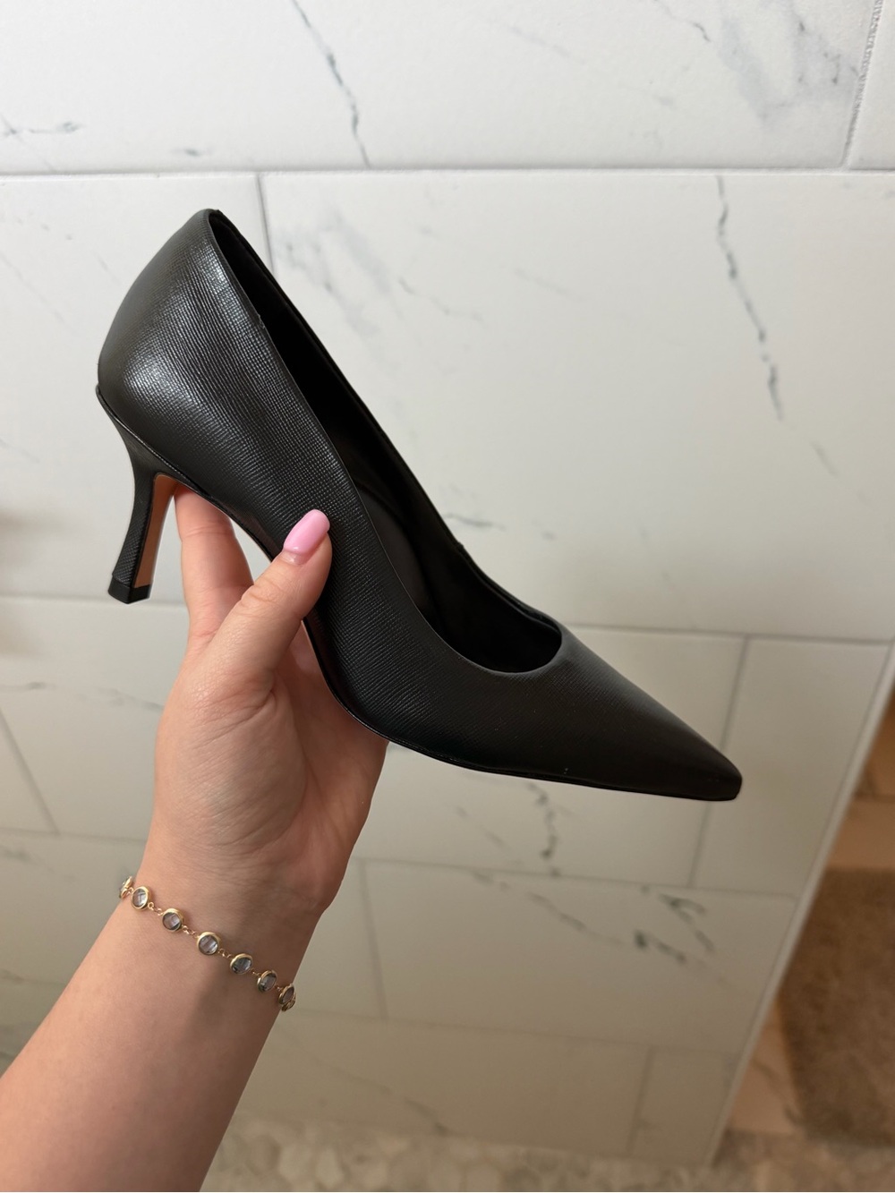 ANTONIO MELANI Black Pointed-Toe Leather Pump